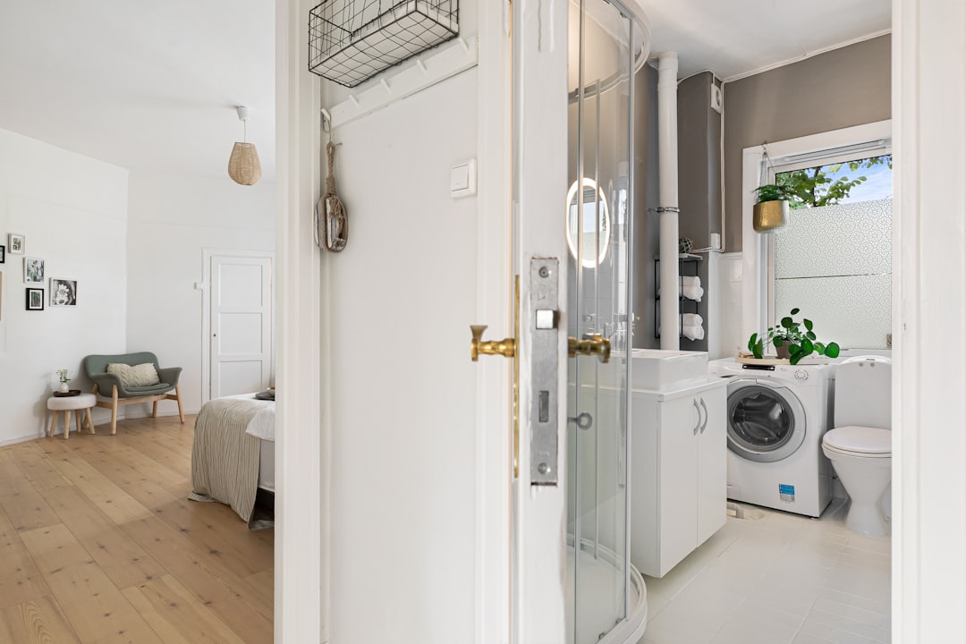 How to Handle Maintenance Requests Like a Pro (and Keep Tenants Happy) Image